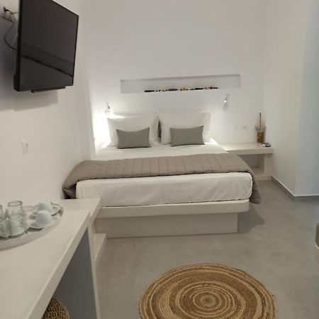 Kleri'S Apartments 6 Tinos Exterior photo